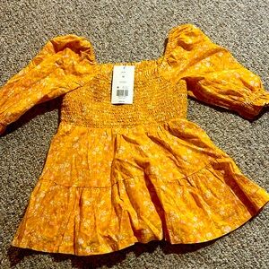 Flowery dress shirt size medium